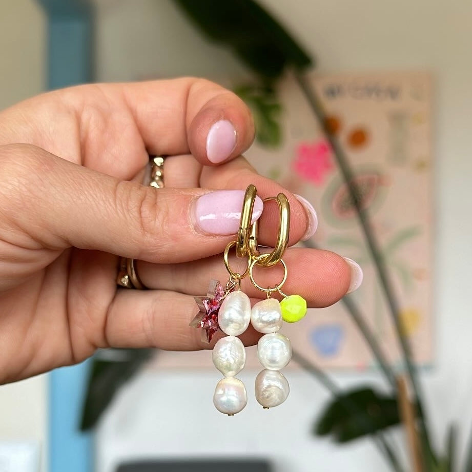 Aloha pearl Earrings // pearl and touches of colour with gold coloured hoops