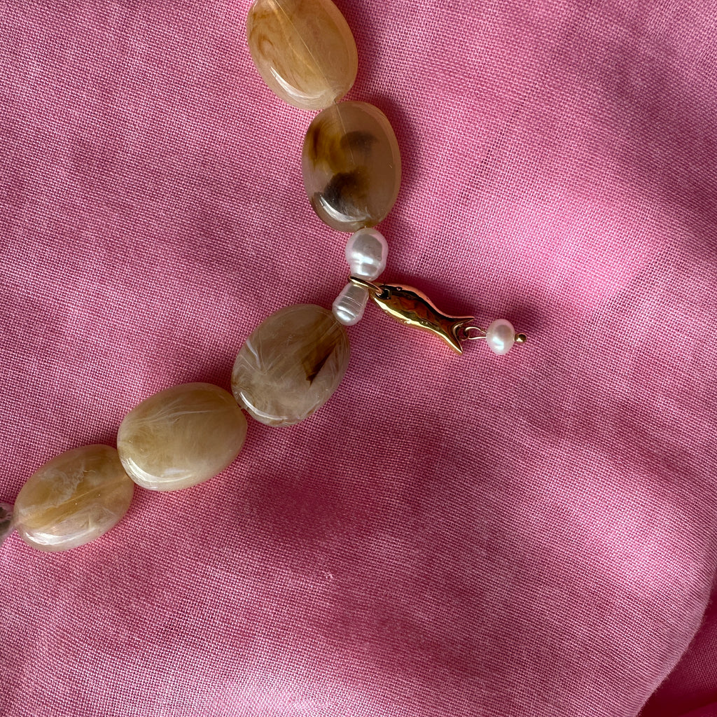 Fish Necklace // sand and pearl