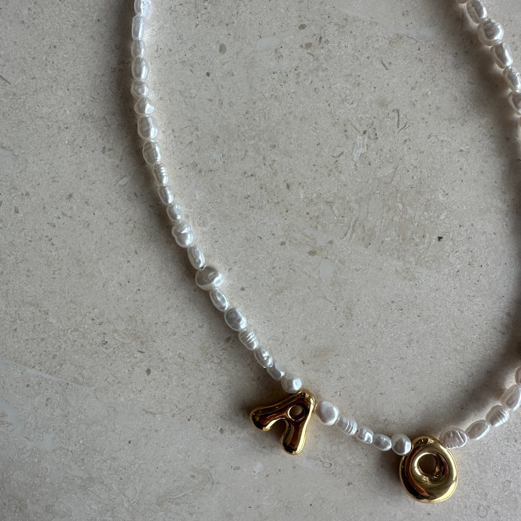 Bubble Initial Letter Necklace Pearly  *pre order*