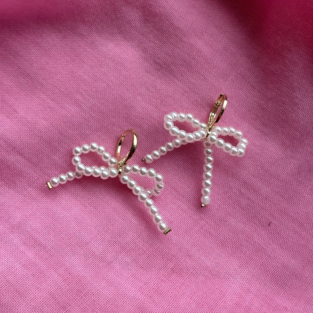 Beaded Bows Minis // Gold and Mini Pearl