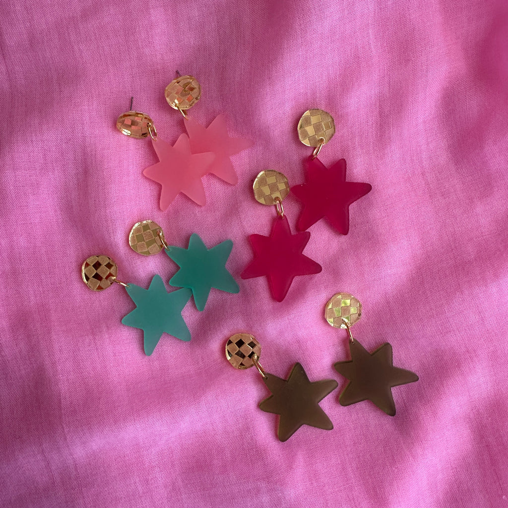Frosted Star Earrings // Gold checkered stud
