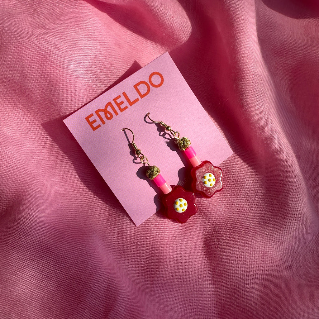 Fonda Flowers // Red