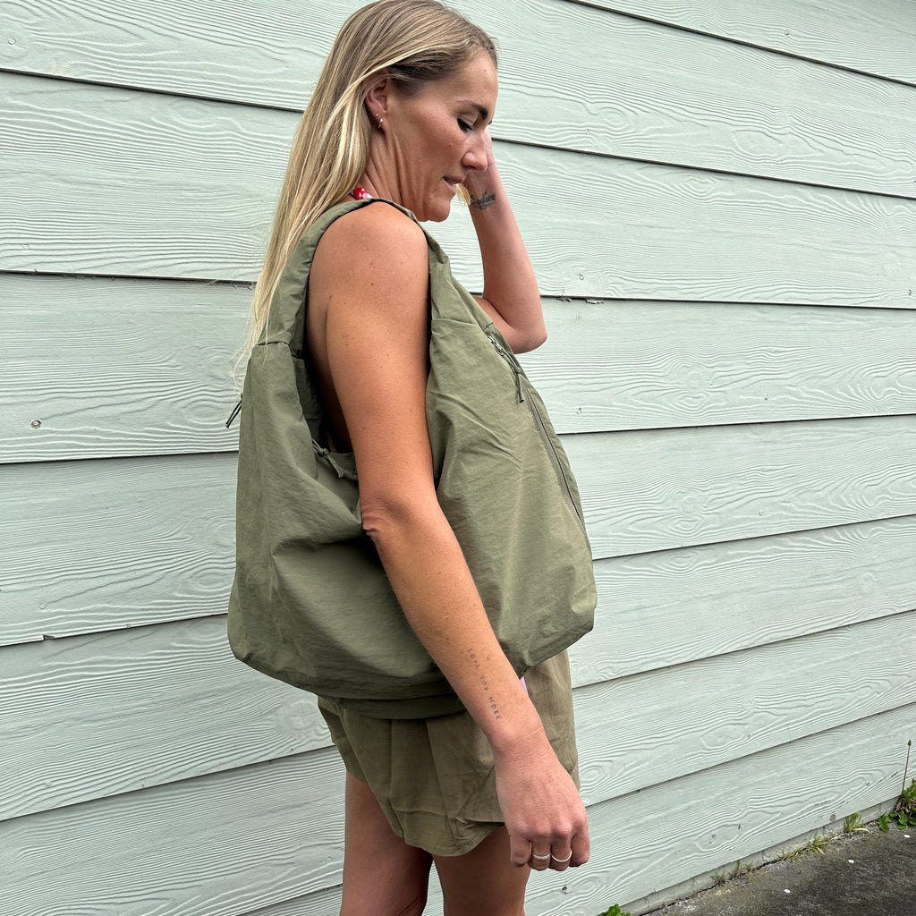 Oversized Shoulder Bag // Khaki