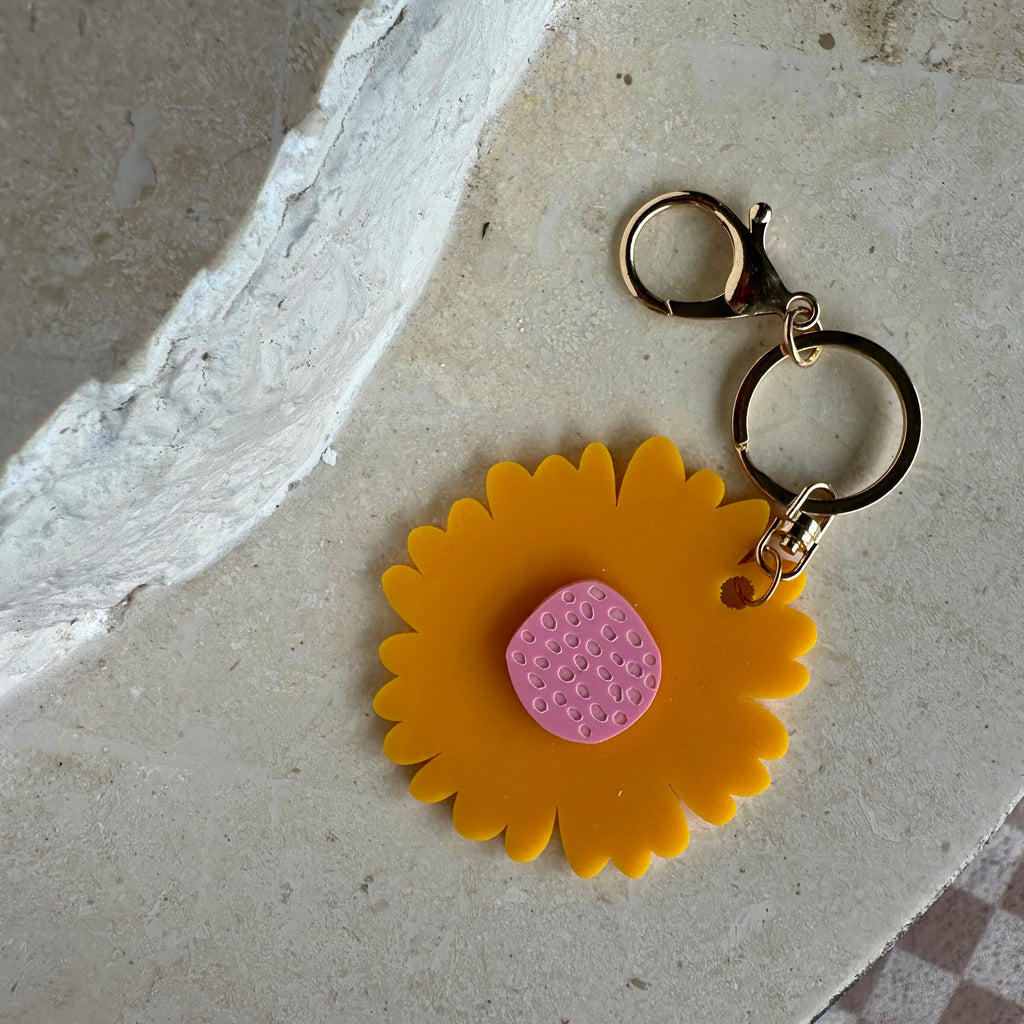 Giant Flower key ring // select colour
