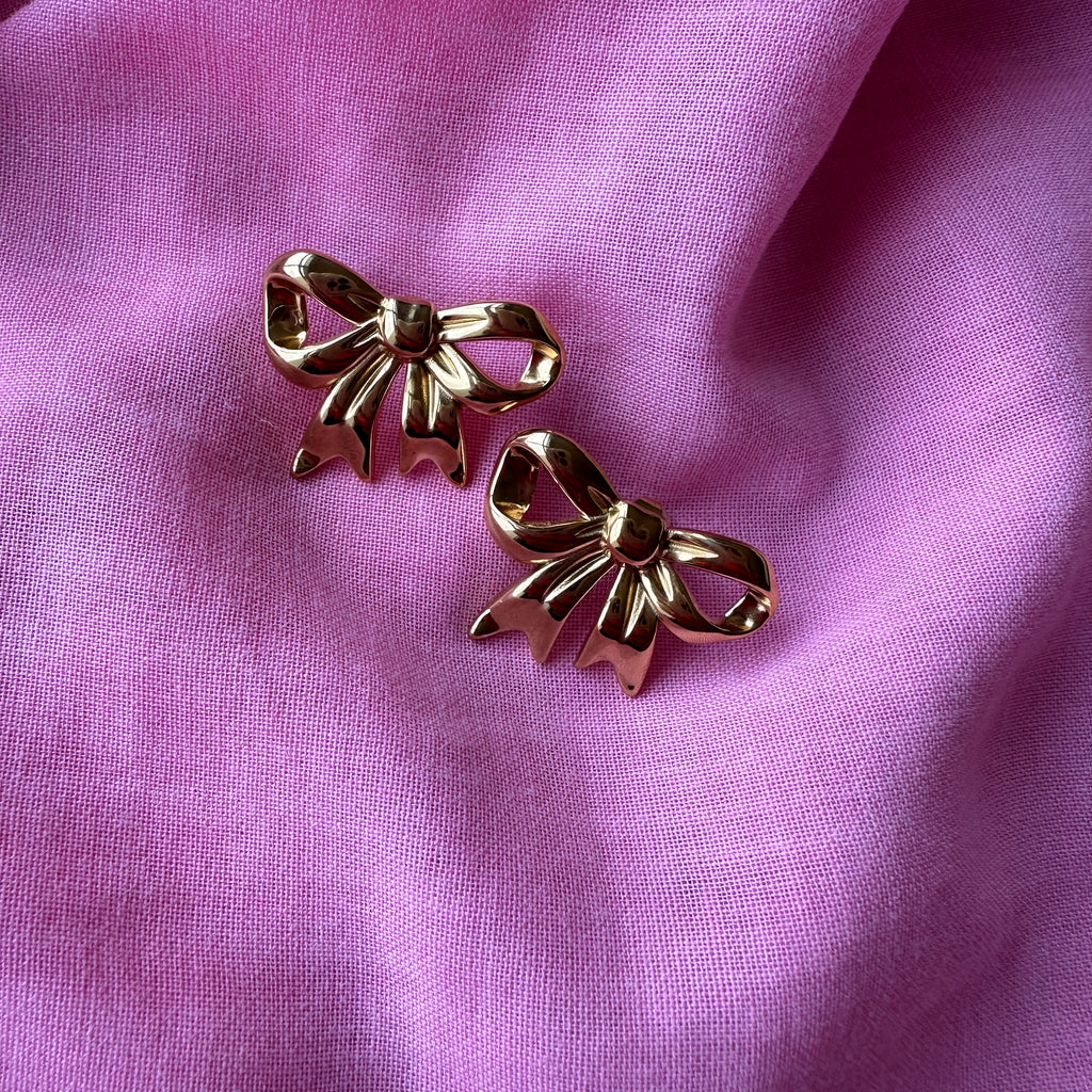 Bow Earrings // Gold