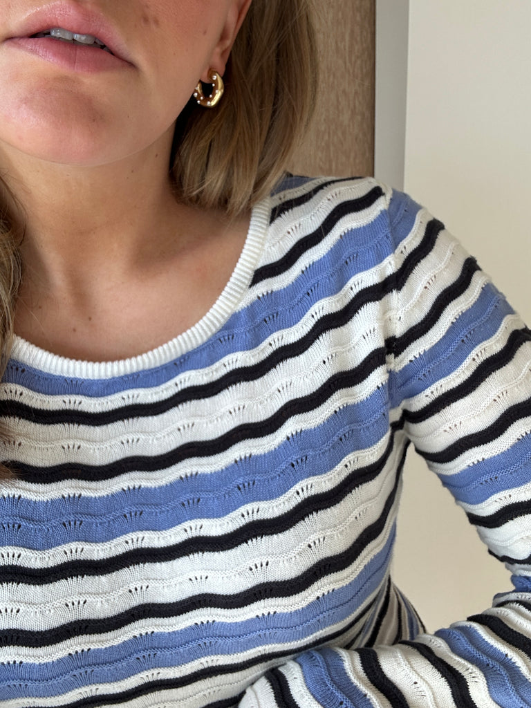 Dolly Hoops // Gold with little diamond