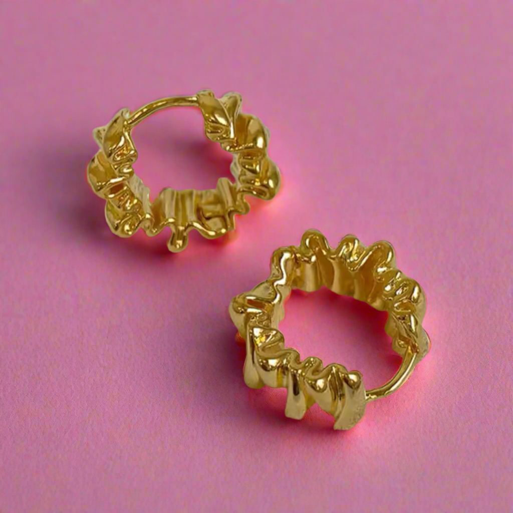 Holly Hoops // Crinkle Gold