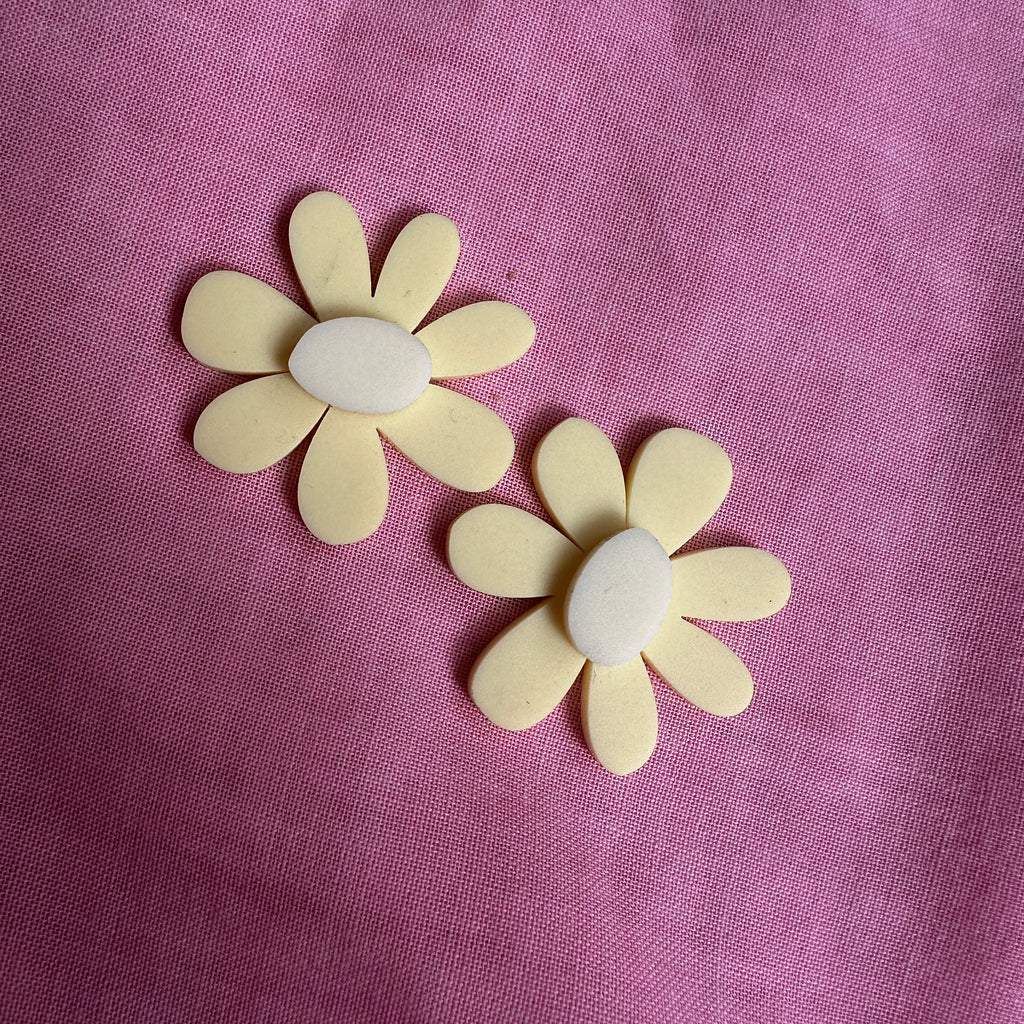 Estelle Flower Earrings // select colour