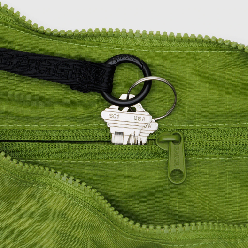 Medium Nylon Crescent Bag - Baggu - Green Juice