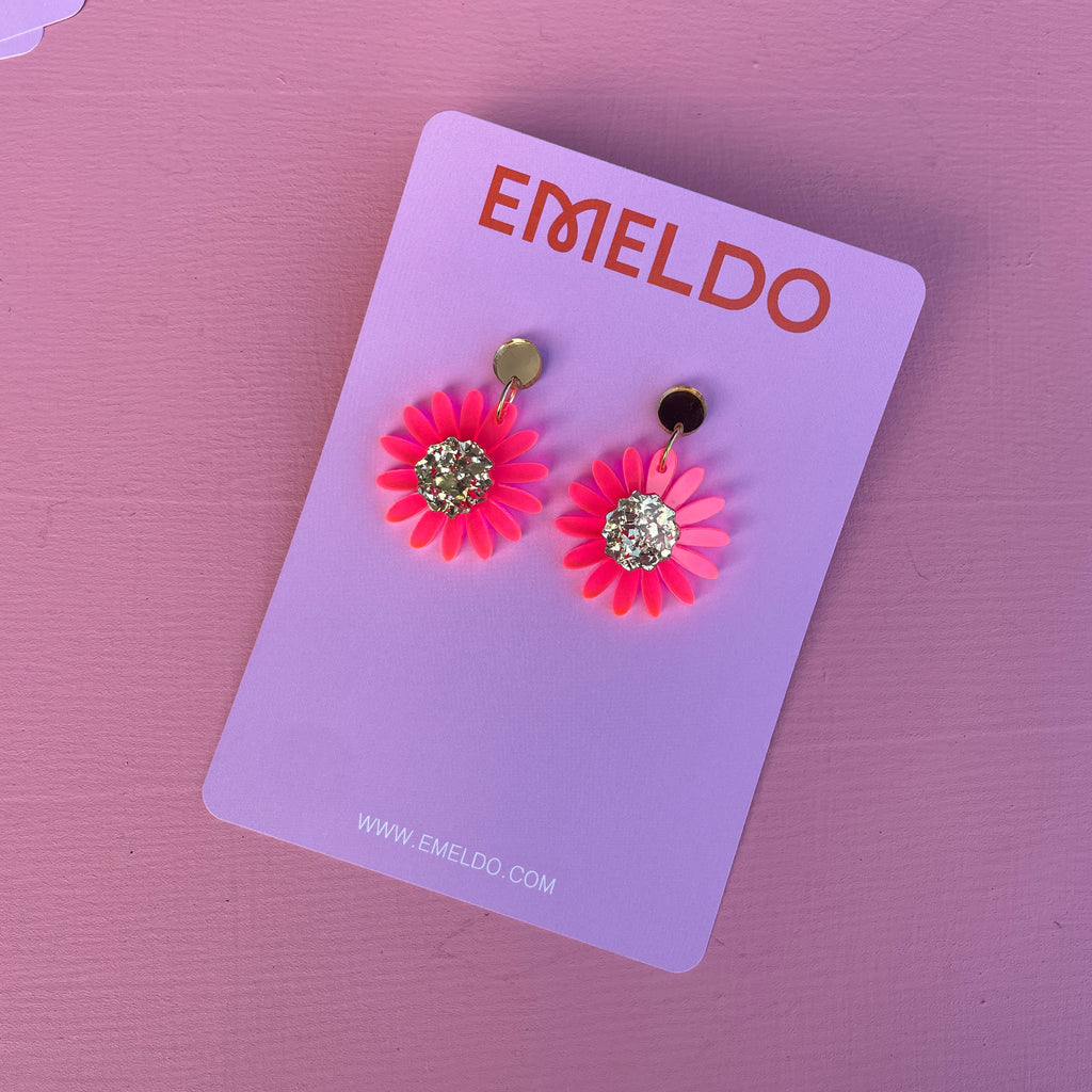 Disco Daisies // Neon Pink transparent with gold
