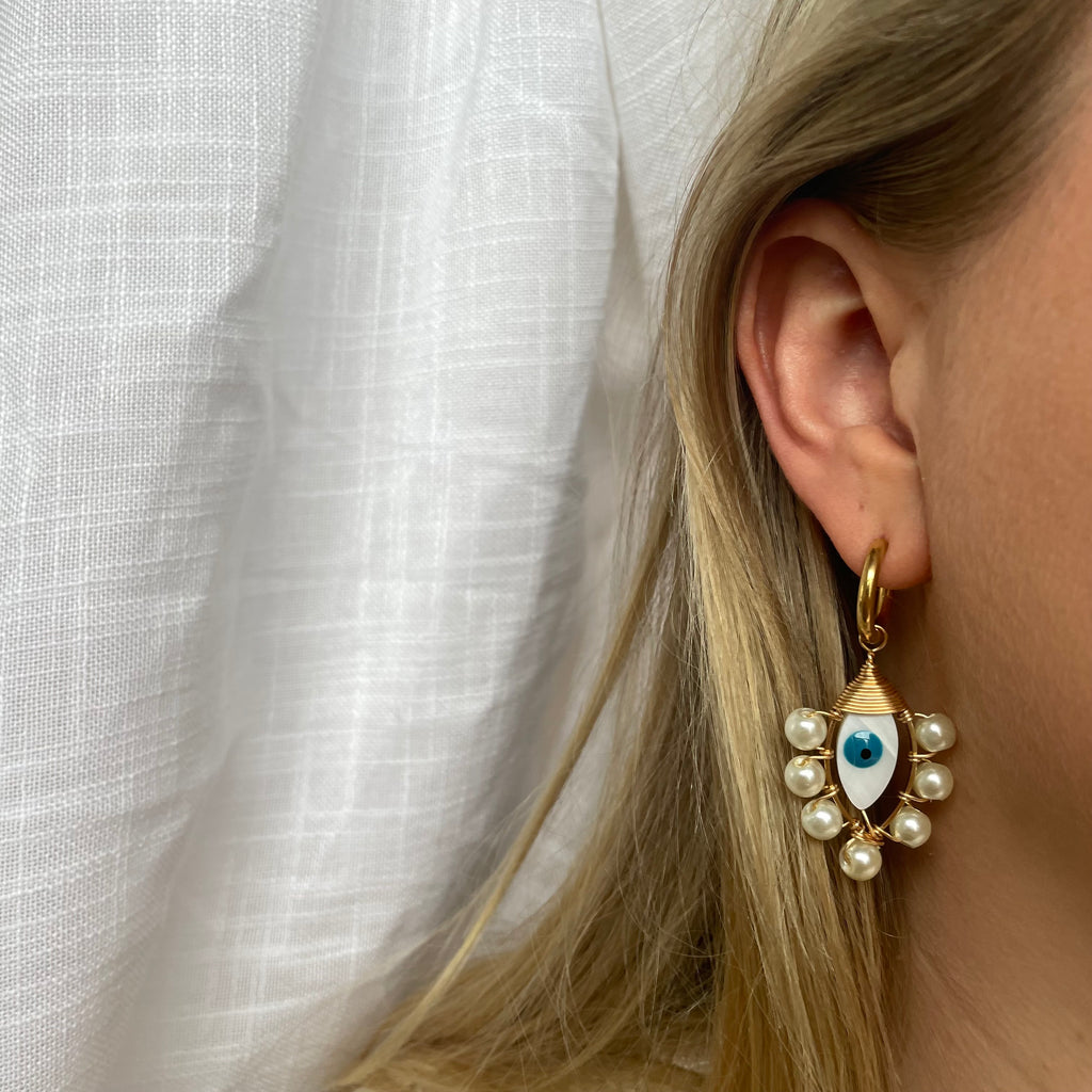 Milos Earrings // Eye with pearl