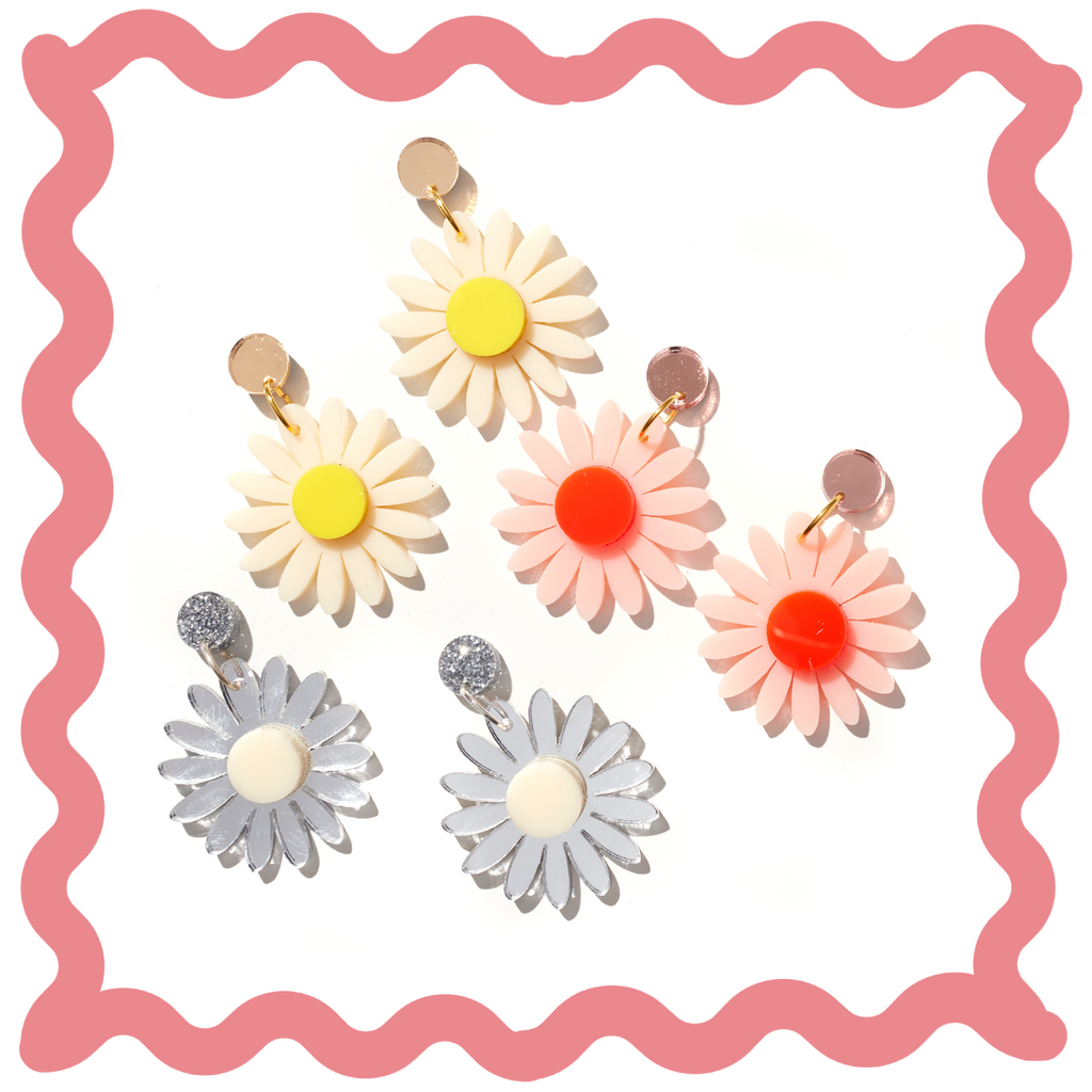 Daisy Studs // select colour