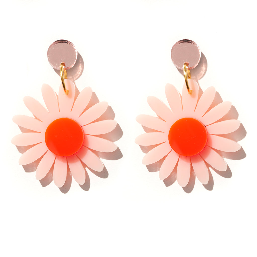 Daisy Studs // select colour