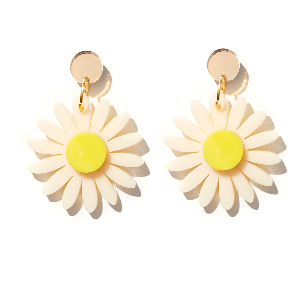 Daisy Studs // select colour